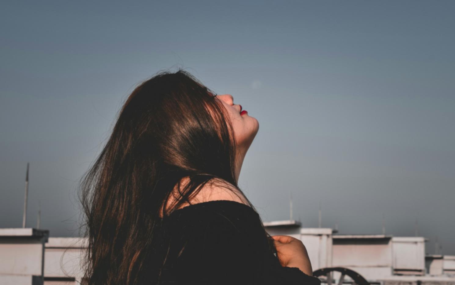 Процес навчання фарбування волосся з практичними демонстраціями